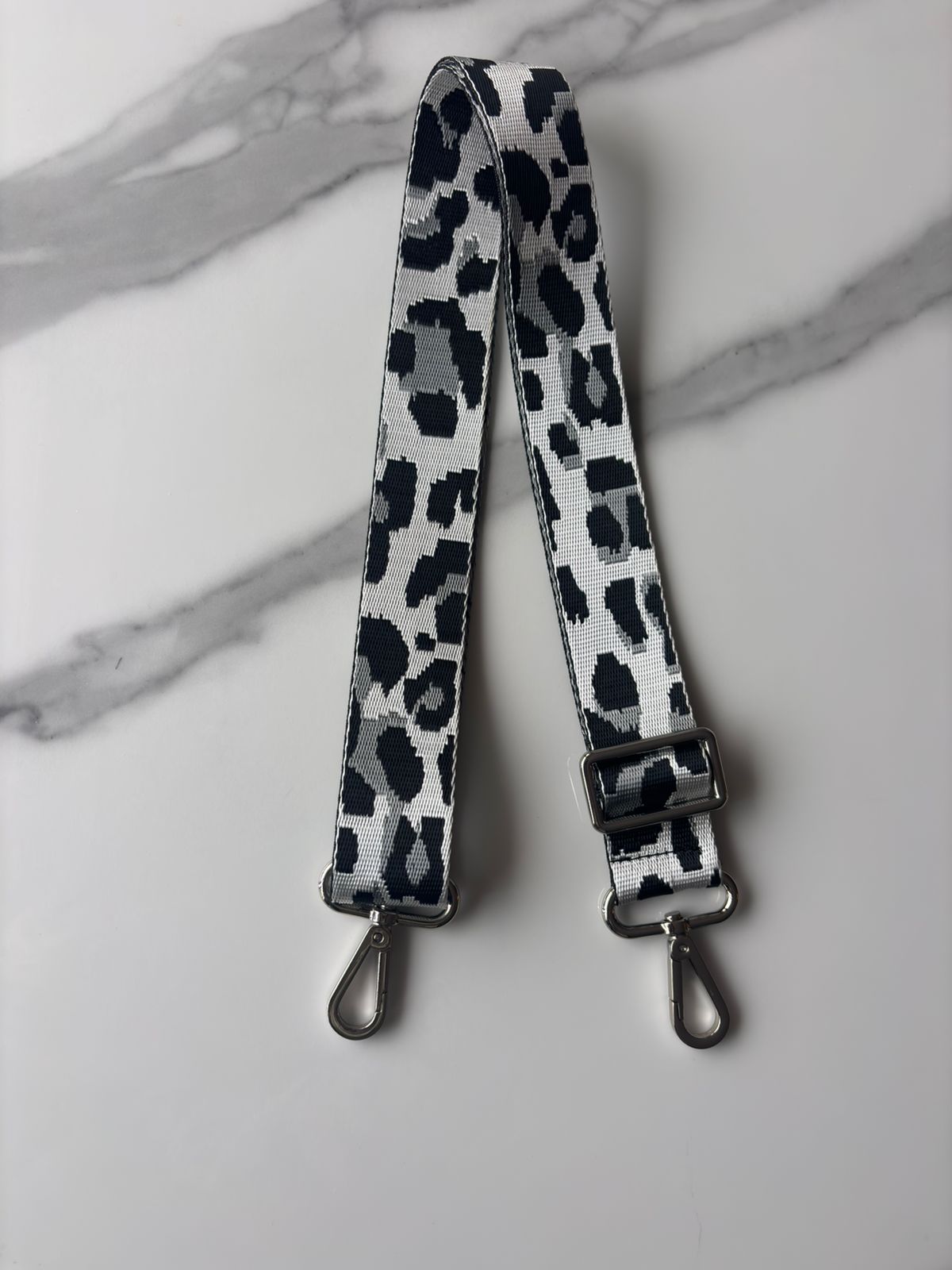 Strap manchas plata y gris